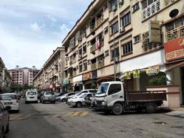 Apartment for sale in Petaling, Damansara Damai