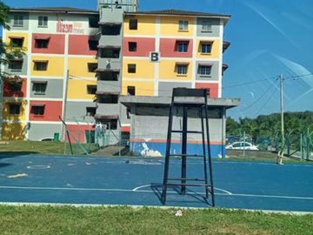 Flat for sale in Petaling, Alam Impian