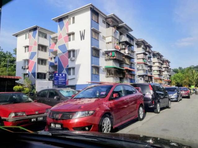 Flat for sale in Selayang, Selangor