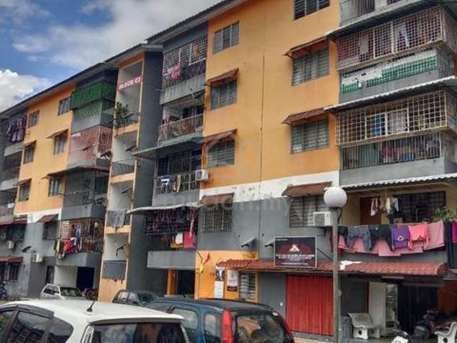 Apartment for sale in Selayang, Selangor