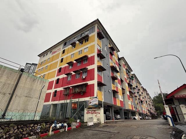 Apartment for sale in Kajang, Langat