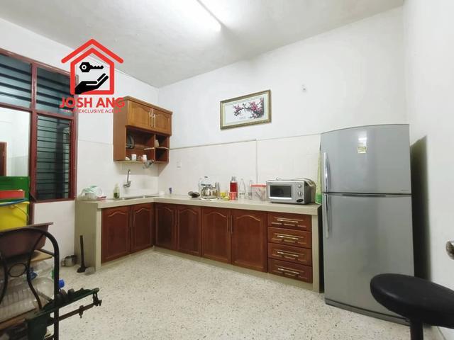 Terraced House for sale in Mukim 16, Tena