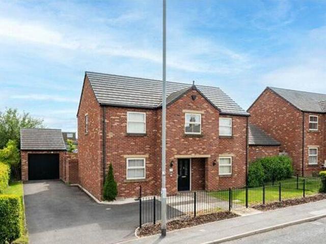 House for sale in West Yorkshire