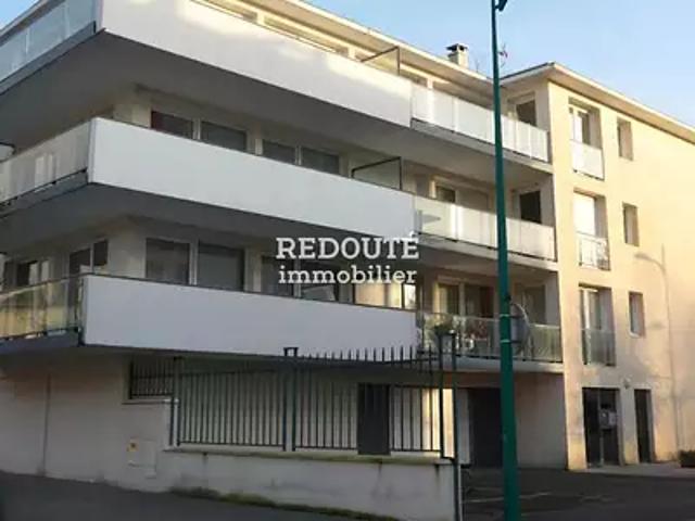 Garage vente à Tinqueux, Marne