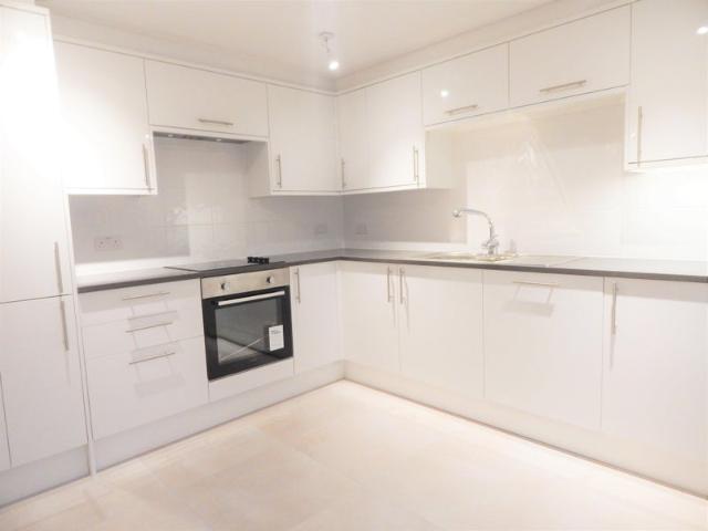 Apartment for rent in London Borough of Merton, Greater London