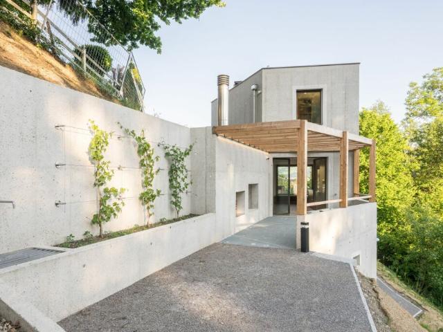 Einfamilienhaus mieten in Stäfa, Zürich