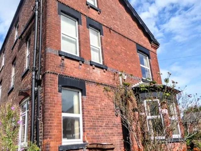 House for rent in Higher Broughton, Salford