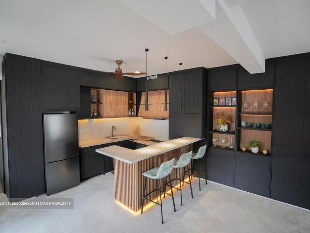 Detached House for rent
