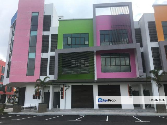 Shop for sale in Johor