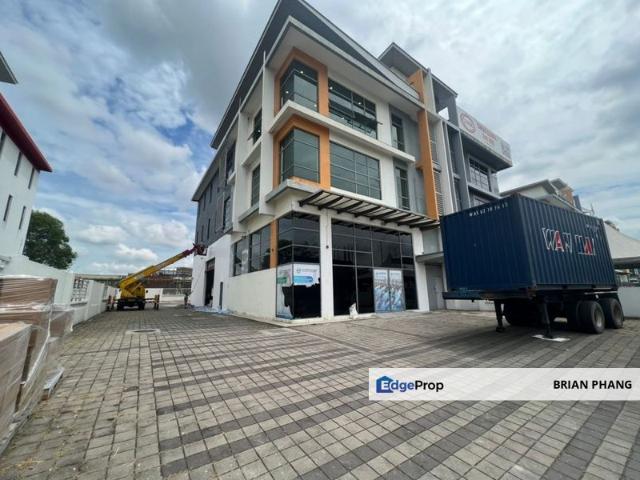 Warehouse for sale in Petaling, Alam Impian