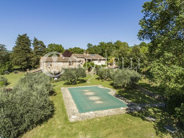 Casa in vendita a Passignano Sul Trasimeno, Umbria