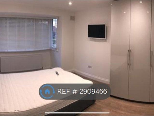 Room for rent in St Stephen, Five Acres