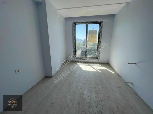 Tire, İzmir içerisinde satılık mülk