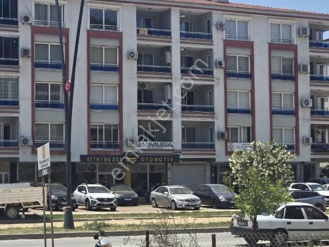 Tire, İzmir içerisinde satılık mülk