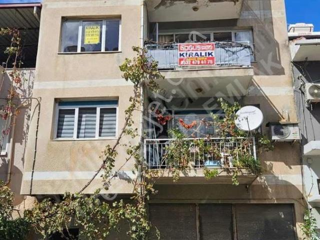 Tire, İzmir içerisinde satılık mülk