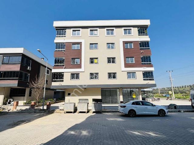 Tire, İzmir içerisinde kiralık mülk