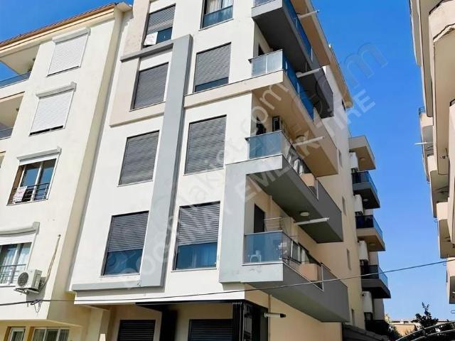 Tire, İzmir içerisinde kiralık mülk