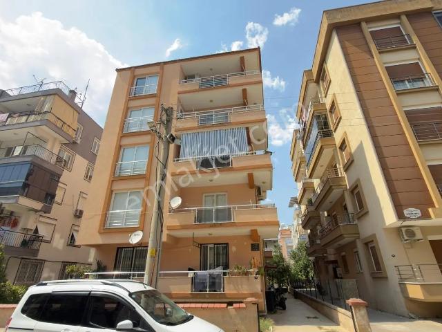 Tire, İzmir içerisinde kiralık mülk
