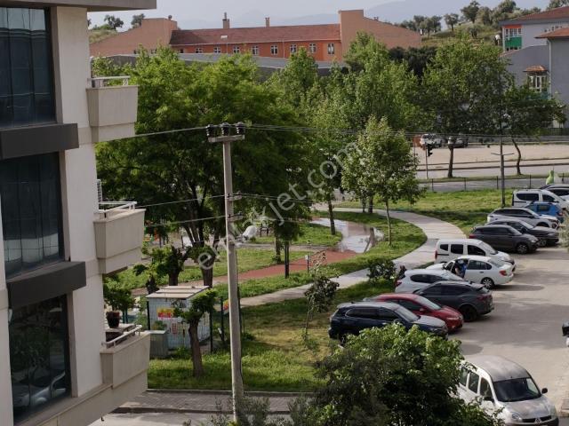 Tire, İzmir içerisinde satılık mülk