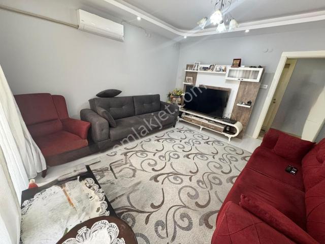 Tire, İzmir içerisinde satılık mülk