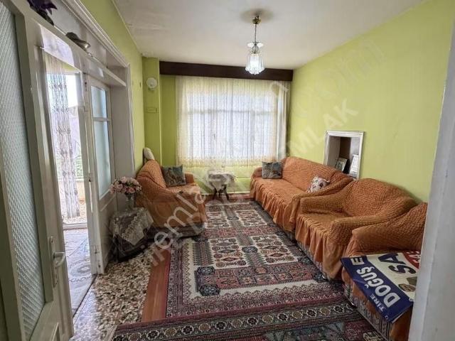 Tire, İzmir içerisinde satılık mülk