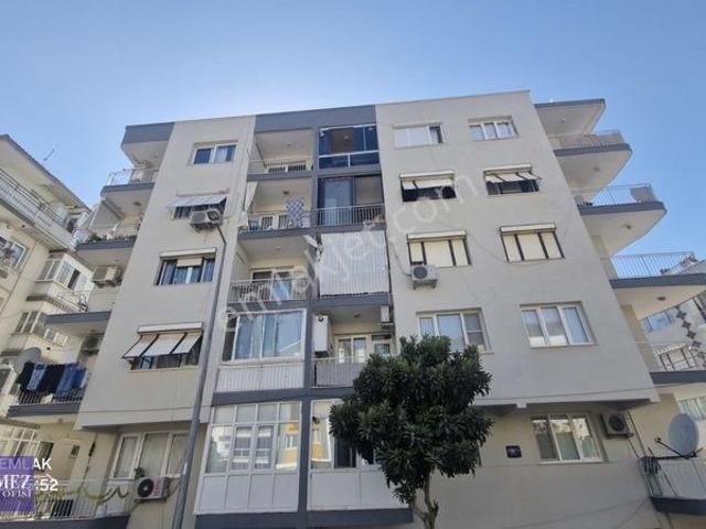 Tire, İzmir içerisinde satılık mülk