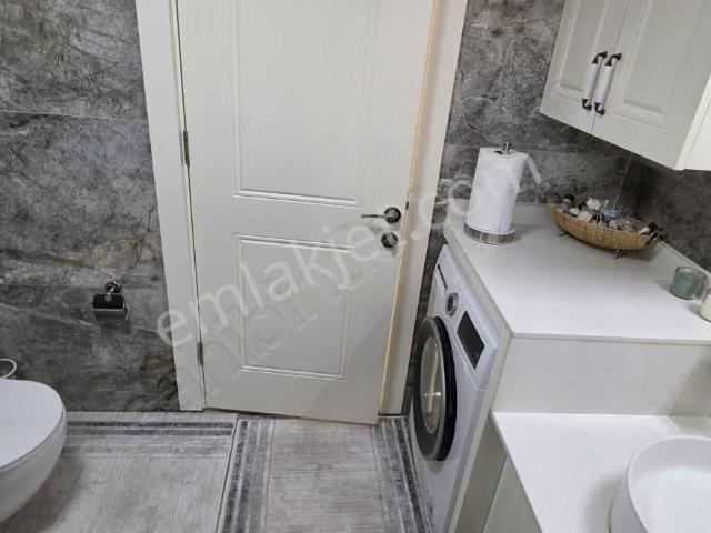 Tire, İzmir içerisinde satılık mülk
