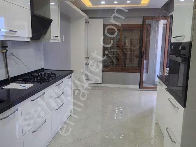 Tire, İzmir içerisinde satılık mülk