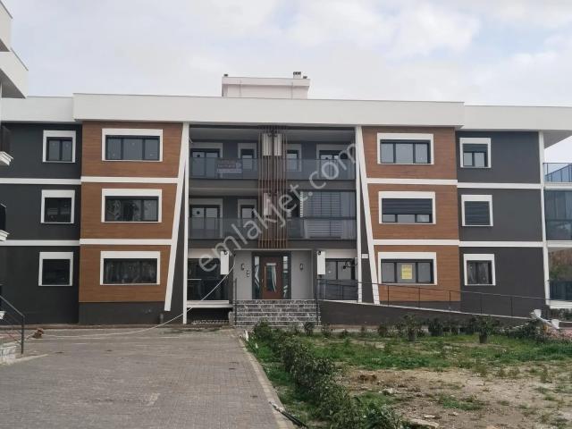 Tire, İzmir içerisinde satılık mülk
