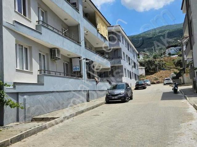Tire, İzmir içerisinde satılık mülk