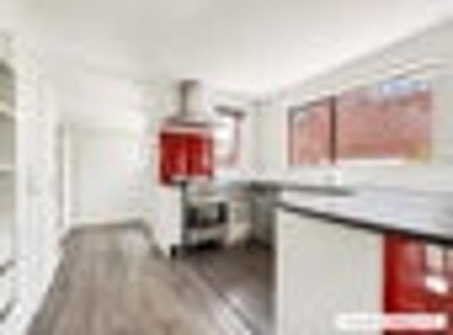 Townhouse for rent in Harbour View, Lower Hutt