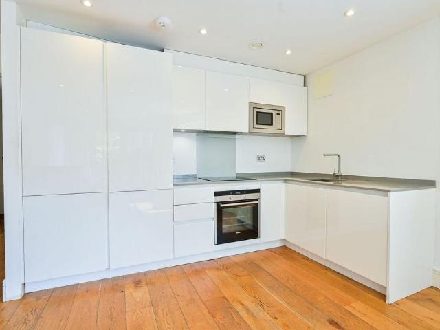 Apartment for rent in Walworth, Greater London