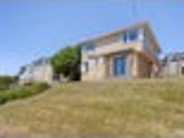 House for rent in Tītahi Bay, Porirua