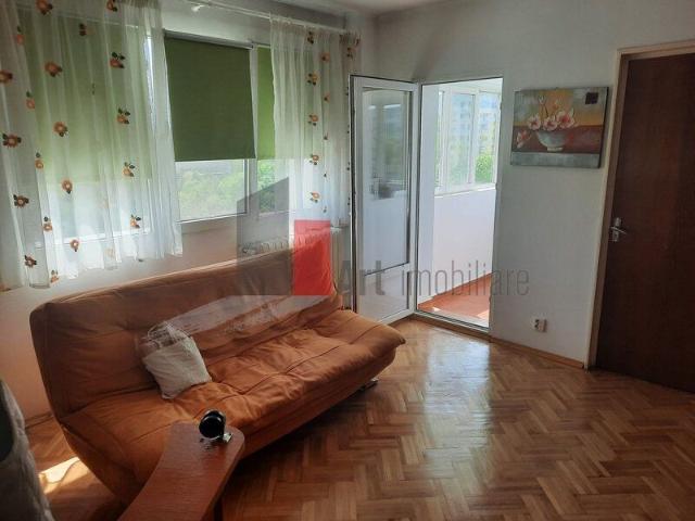 Cameră închirieri în București