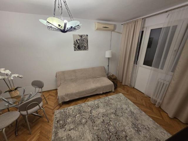 Cameră închirieri în Sector 3, București