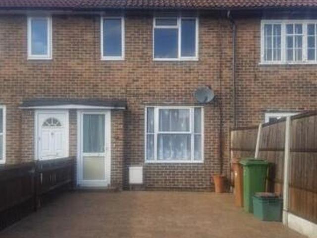 House for rent in Surrey