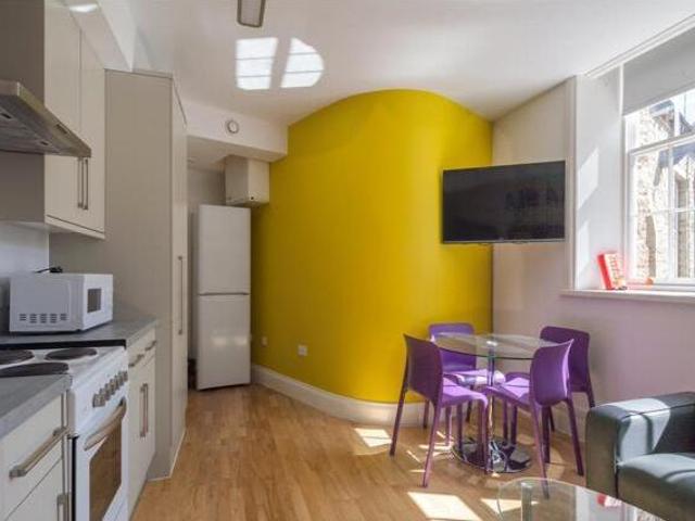 House for rent in Huddersfield, West Yorkshire