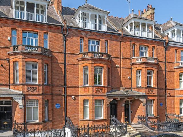 House for rent in Chelsea, Greater London