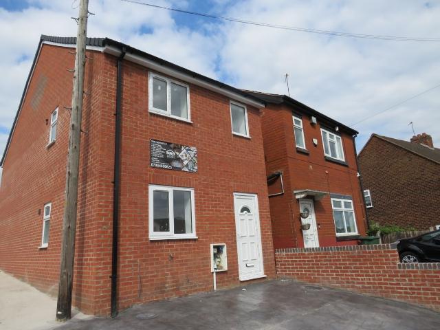 Studio for rent in Causeway Green, Sandwell