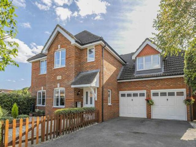 House for sale in Barton Stacey, Hampshire