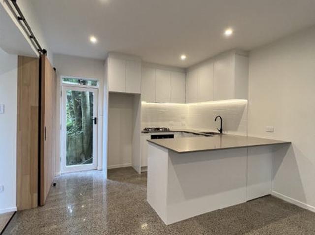House for rent in Oratia