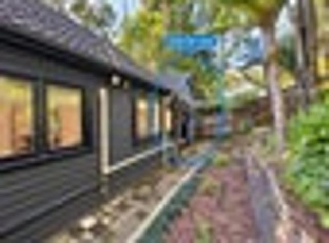 Apartment for rent in Kōnini, Waitākere Ranges