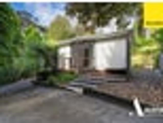 House for rent in Oratia