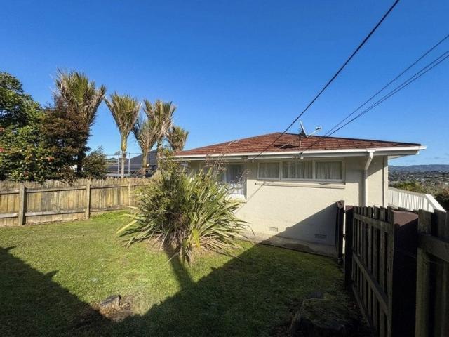 House for rent in Oratia, Oroua County