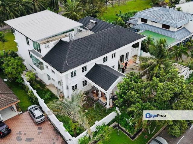 House for sale in Country Heights Damansara, Kuala Lumpur