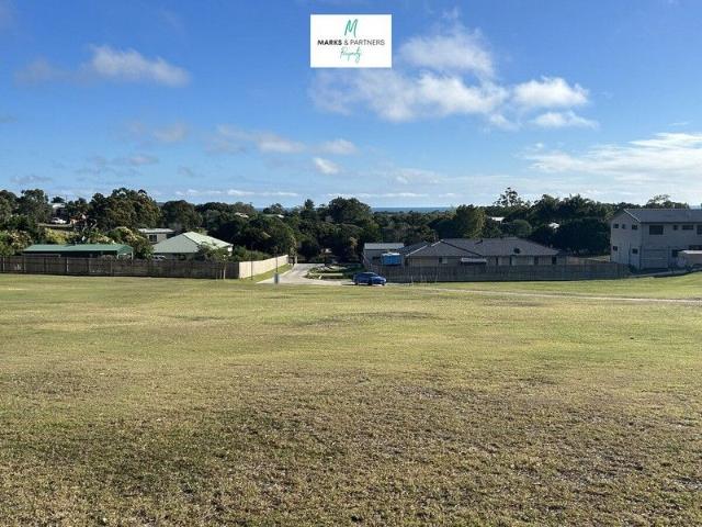 Land for sale in Great Sandy Strait, Queensland
