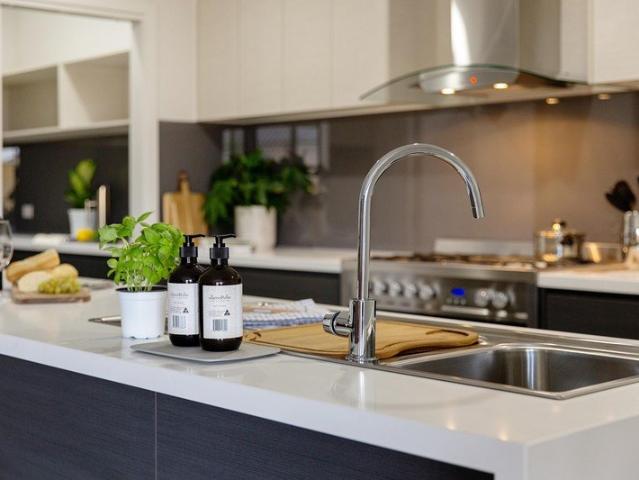 Cottage for sale in Camerons Creek, Victoria