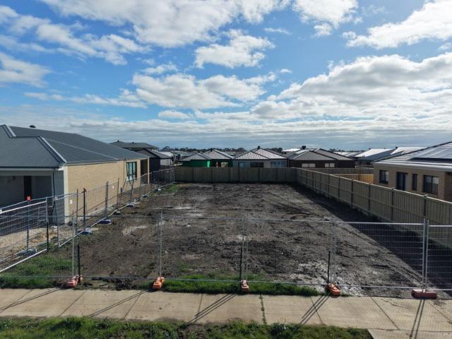 Land for sale in Austin, Lara