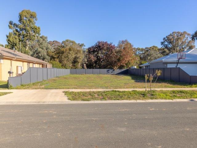 Land for sale in Benalla West, Benalla