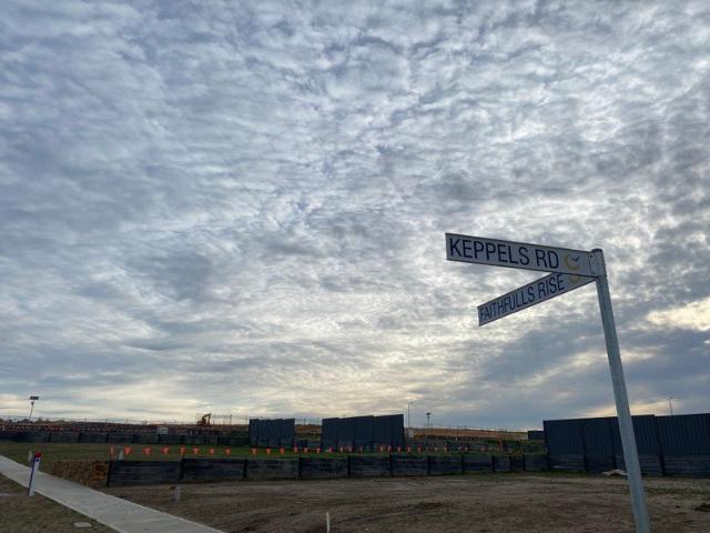 Land for sale in Nar Nar Goon, Melbourne